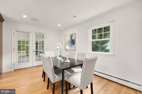 Dining - 1437 Cola Dr, Mclean, VA 22101 photo 1 of 1