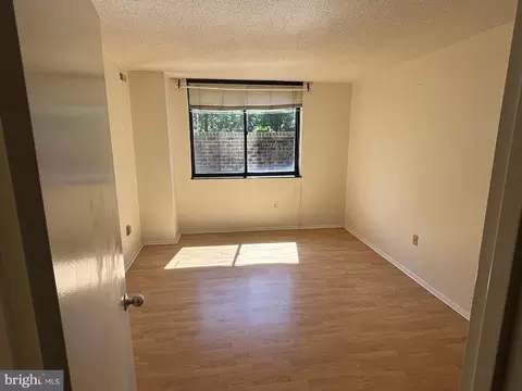 1808 Old Meadow Rd #107, Mclean, VA 22102 photo 15