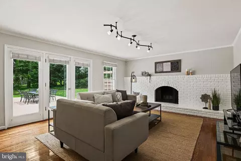 Other - 1213 Meadow Green Ln, Mclean, VA 22102 photo 5 of 32