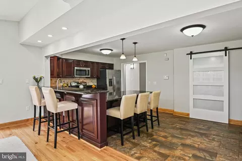 Kitchen - 1213 Meadow Green Ln, Mclean, VA 22102 photo 4 of 4