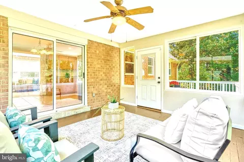 Exterior - 5405 Rolling Rd, Springfield, VA 22151 photo 7 of 19