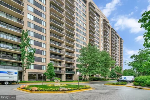 3713 S George Mason Dr #409W, Falls Church, VA 22041