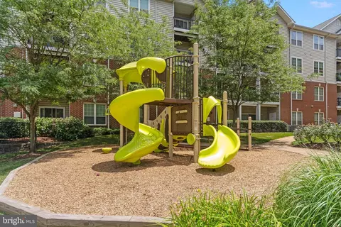 1550 Spring Gate Dr #8409, Mclean, VA 22102 photo 57