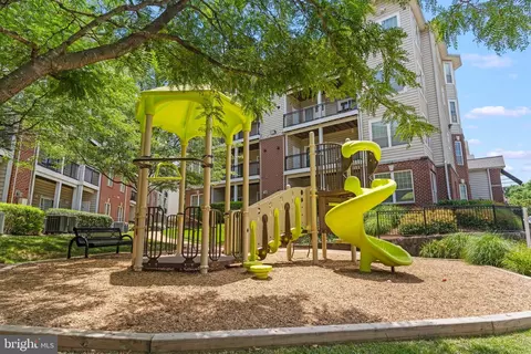 1550 Spring Gate Dr #8409, Mclean, VA 22102 photo 58