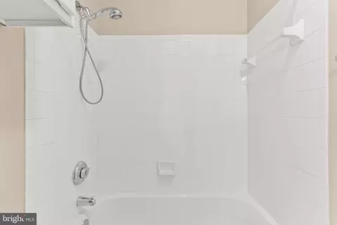 1550 Spring Gate Dr #8409, Mclean, VA 22102 photo 24