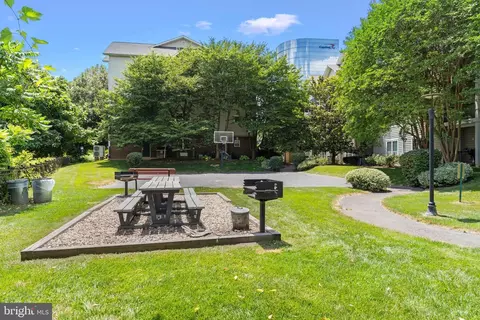 1550 Spring Gate Dr #8409, Mclean, VA 22102 photo 64