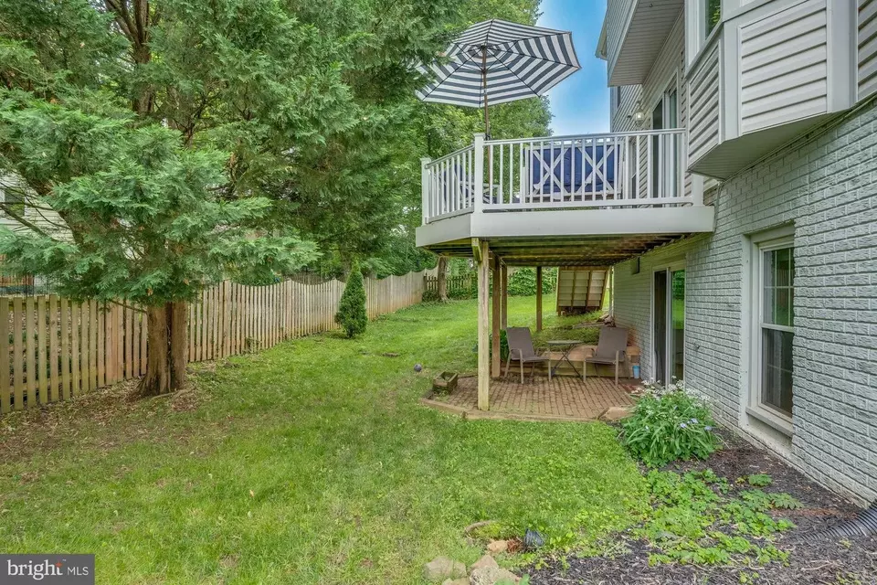 Exterior - 13241 Stone Heather Dr, Herndon, VA 20171 photo 5 of 18