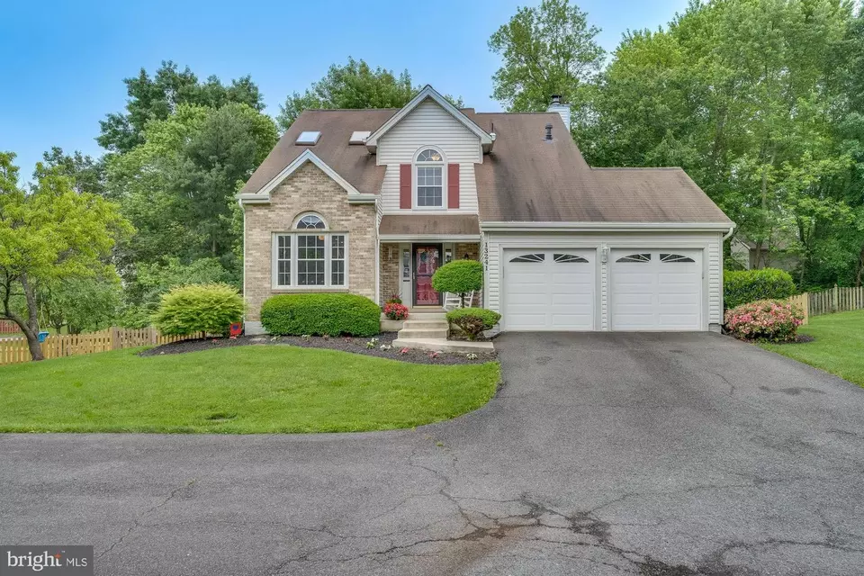 Exterior - 13241 Stone Heather Dr, Herndon, VA 20171 photo 15 of 18