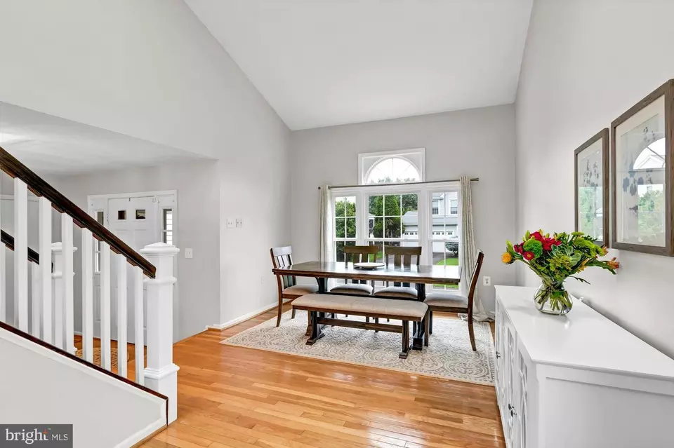 Entry Way - 13241 Stone Heather Dr, Herndon, VA 20171 photo 7 of 11