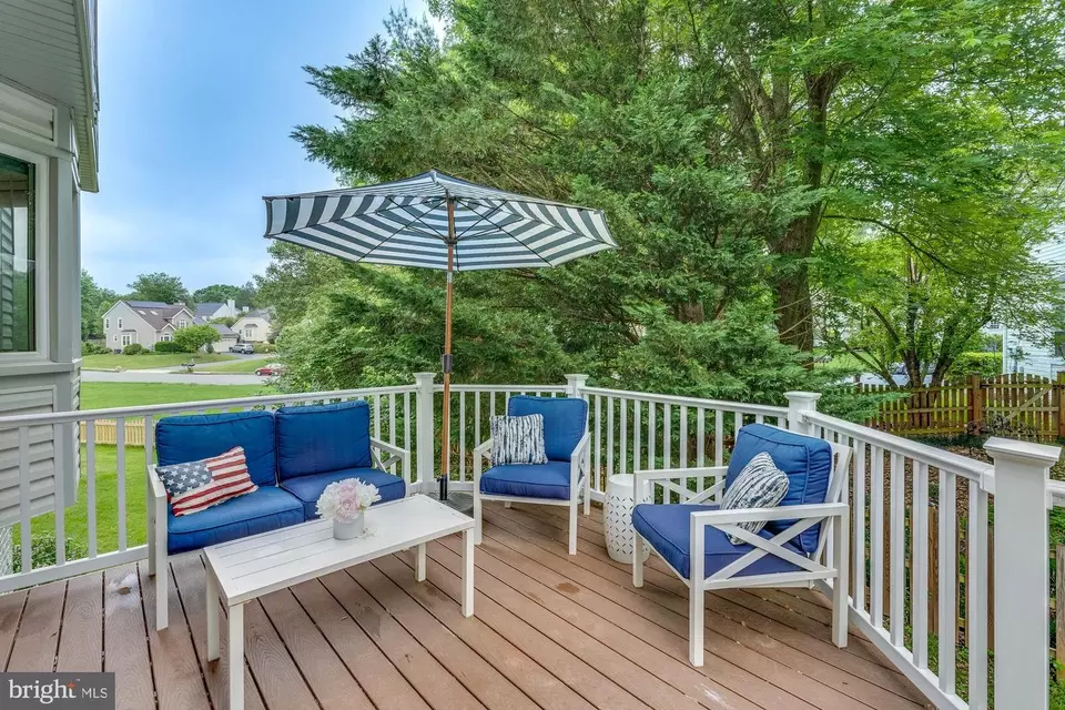 Exterior - 13241 Stone Heather Dr, Herndon, VA 20171 photo 3 of 18