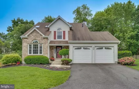 Exterior - 13241 Stone Heather Dr, Herndon, VA 20171 photo 1 of 18
