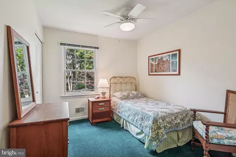 7802 Lowmoor Ct, Springfield, VA 22153 photo 16