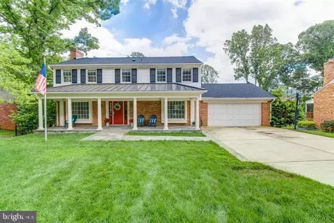 Exterior - 7919 Falstaff, Mclean, VA 22102 photo 2 of 16