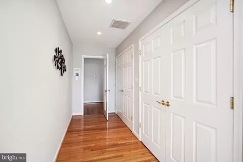 Entry Way - 7919 Falstaff, Mclean, VA 22102 photo 2 of 3