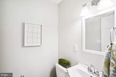Bath - 7919 Falstaff, Mclean, VA 22102 photo 1 of 5