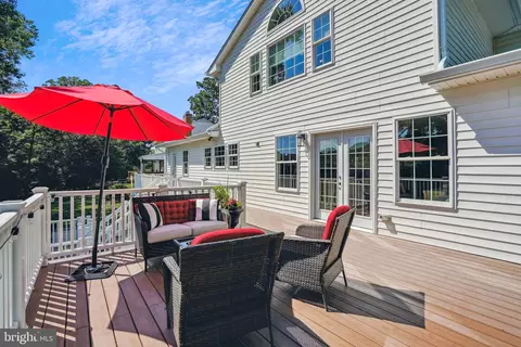 Exterior - 7919 Falstaff, Mclean, VA 22102 photo 5 of 16
