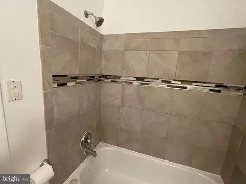 9753 Hagel Cir, Lorton, VA 22079