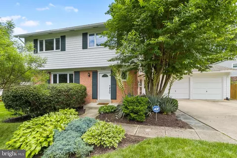 6801 Brisbane St, Springfield, VA 22152