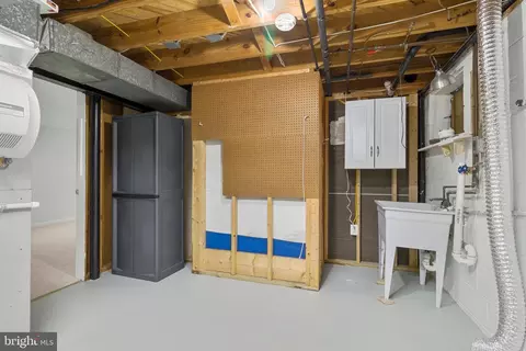 Other - 6801 Brisbane St, Springfield, VA 22152 photo 6 of 6