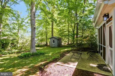 8706 Clydesdale Rd, Springfield, VA 22151 photo 28