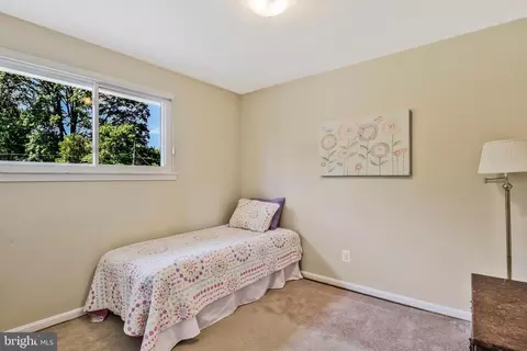 8706 Clydesdale Rd, Springfield, VA 22151 photo 15