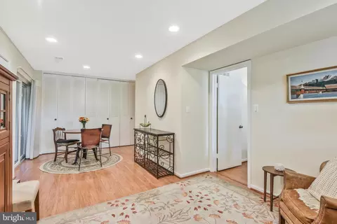 8706 Clydesdale Rd, Springfield, VA 22151 photo 6