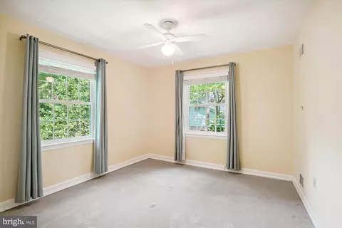 12123 Stirrup Rd, Reston, VA 20191 photo 25