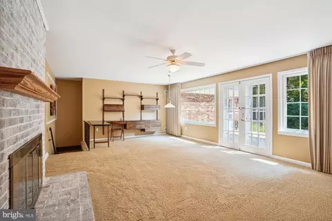 12123 Stirrup Rd, Reston, VA 20191 photo 17