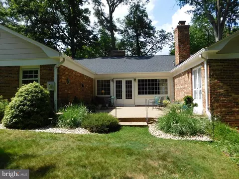 12123 Stirrup Rd, Reston, VA 20191 photo 40