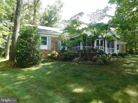 12123 Stirrup Rd, Reston, VA 20191 photo 45