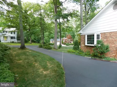 12123 Stirrup Rd, Reston, VA 20191 photo 51