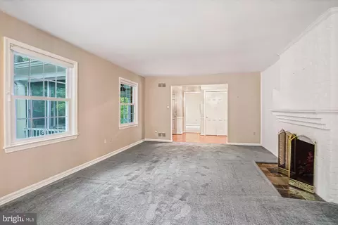 12123 Stirrup Rd, Reston, VA 20191 photo 8
