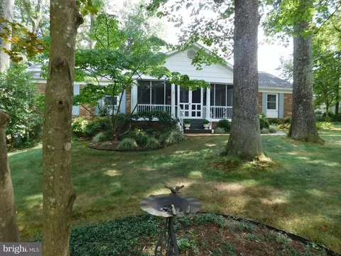 12123 Stirrup Rd, Reston, VA 20191 photo 46