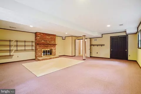 12123 Stirrup Rd, Reston, VA 20191 photo 33