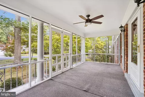 12123 Stirrup Rd, Reston, VA 20191 photo 5