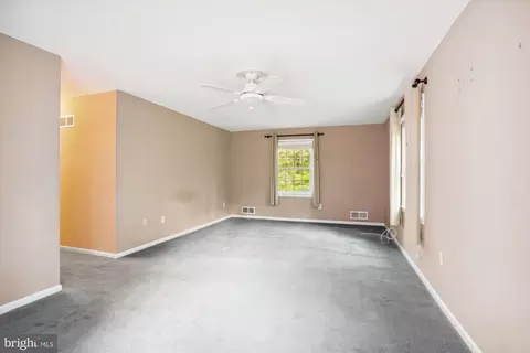 12123 Stirrup Rd, Reston, VA 20191 photo 22