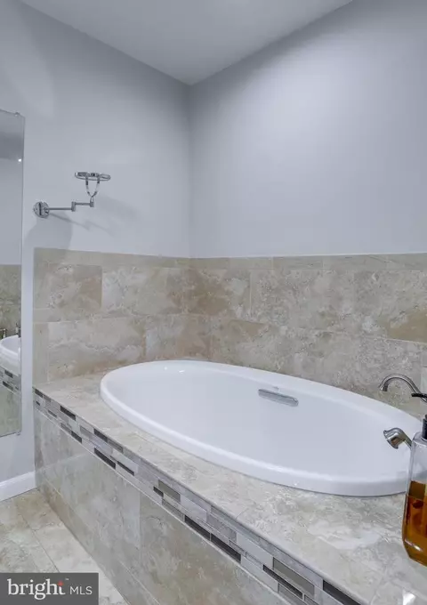 Bath - 7986 Hidden Bridge Dr, Springfield, VA 22153 photo 2 of 5