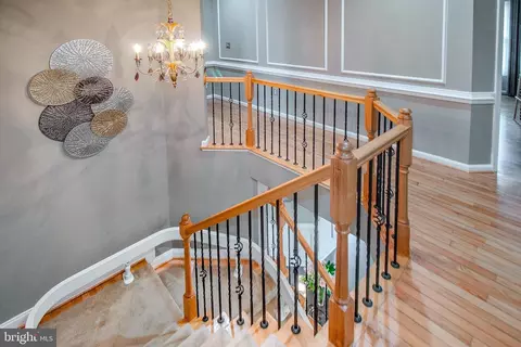 Entry Way - 14049 Eagle Chase Cir, Chantilly, VA 20151 photo 7 of 8