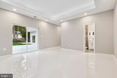 Other - 5405 Inverchapel Rd, Springfield, VA 22151 photo 3 of 11