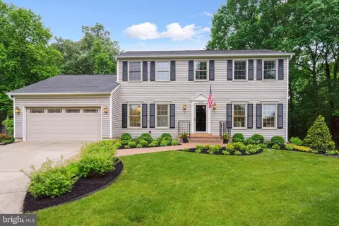 12509 Woodcock Ln, Herndon, VA 20171