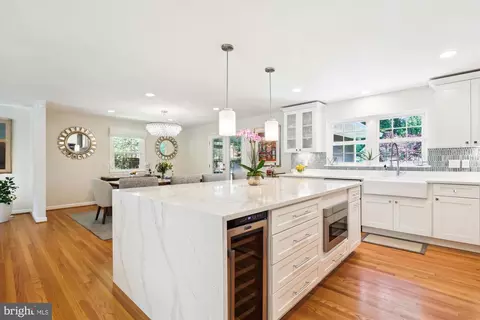 Kitchen - 6192 Hardy Dr, Mclean, VA 22101 photo 2 of 4