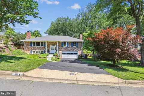 Exterior - 6192 Hardy Dr, Mclean, VA 22101 photo 20 of 31