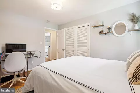 Bedroom - 6192 Hardy Dr, Mclean, VA 22101 photo 10 of 13