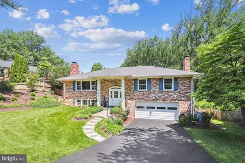 Exterior - 6192 Hardy Dr, Mclean, VA 22101 photo 21 of 31