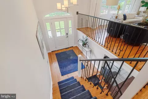 Entry Way - 6192 Hardy Dr, Mclean, VA 22101 photo 2 of 3
