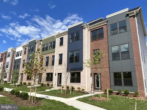 14270 Newbrook Dr, Chantilly, VA 20151