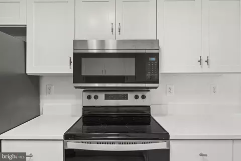 2216 Wheelwright Ct, Reston, VA 20191 photo 16