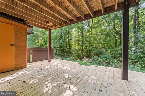 2216 Wheelwright Ct, Reston, VA 20191 photo 38