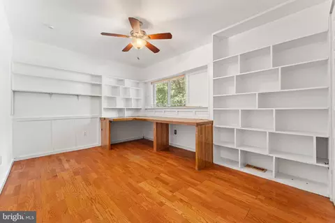 2216 Wheelwright Ct, Reston, VA 20191 photo 21