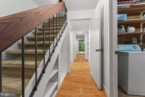 2216 Wheelwright Ct, Reston, VA 20191 photo 37